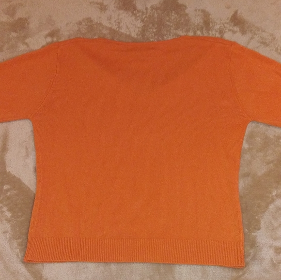 🌺FALL SWEATER PUMPKIN COLOR🎃 - Picture 2 of 6